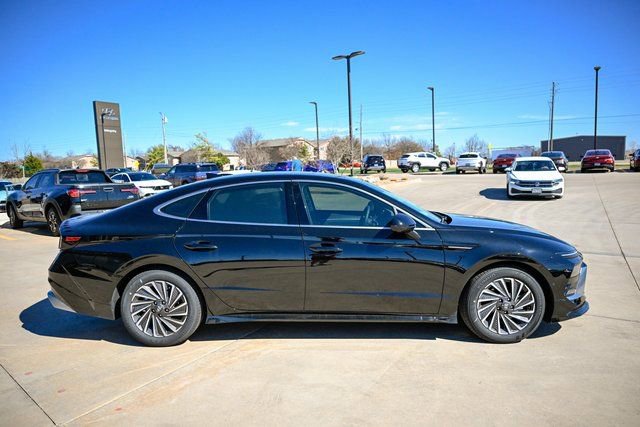 New 2026 Hyundai Sonata Limited image 6