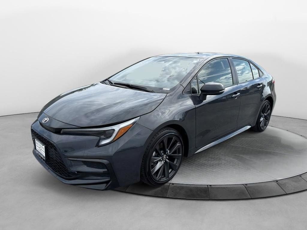 Used 2024 Toyota Corolla SE image 7