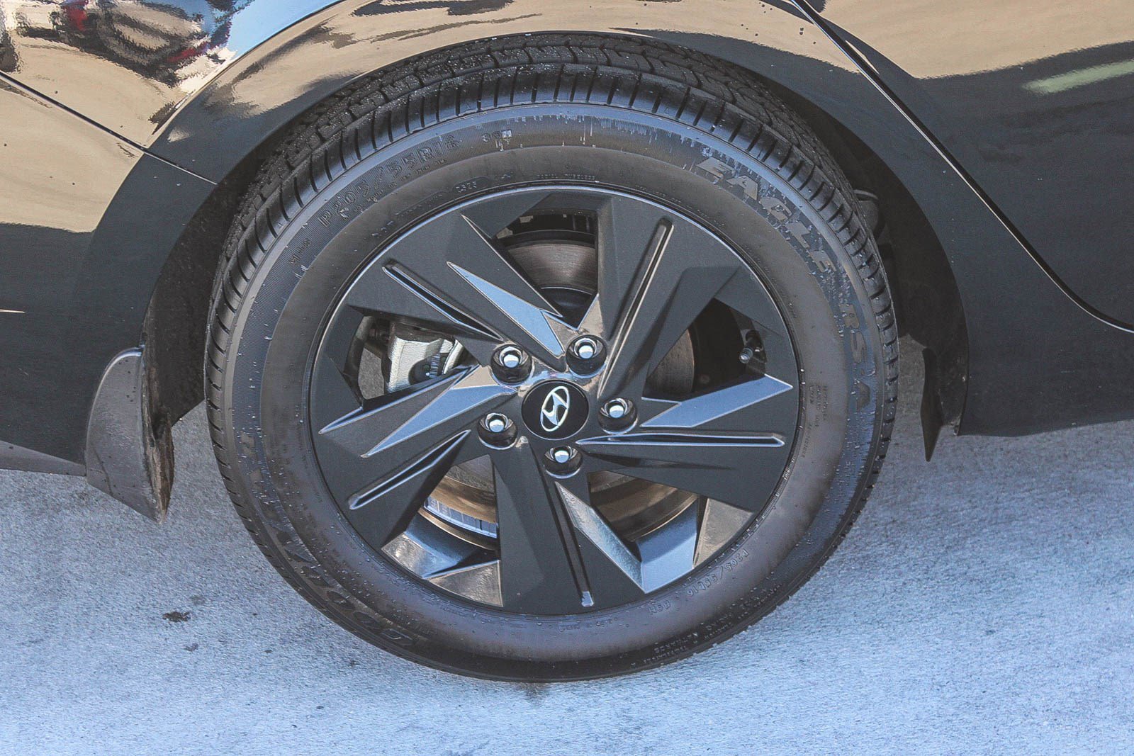 Used 2023 Hyundai Elantra Blue image 12