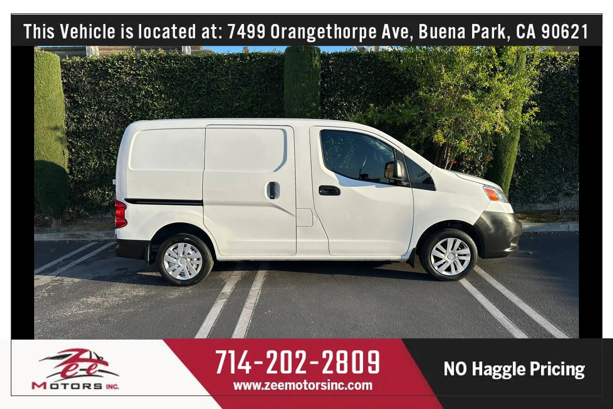 Used 2017 Nissan NV200 S FWD image 4