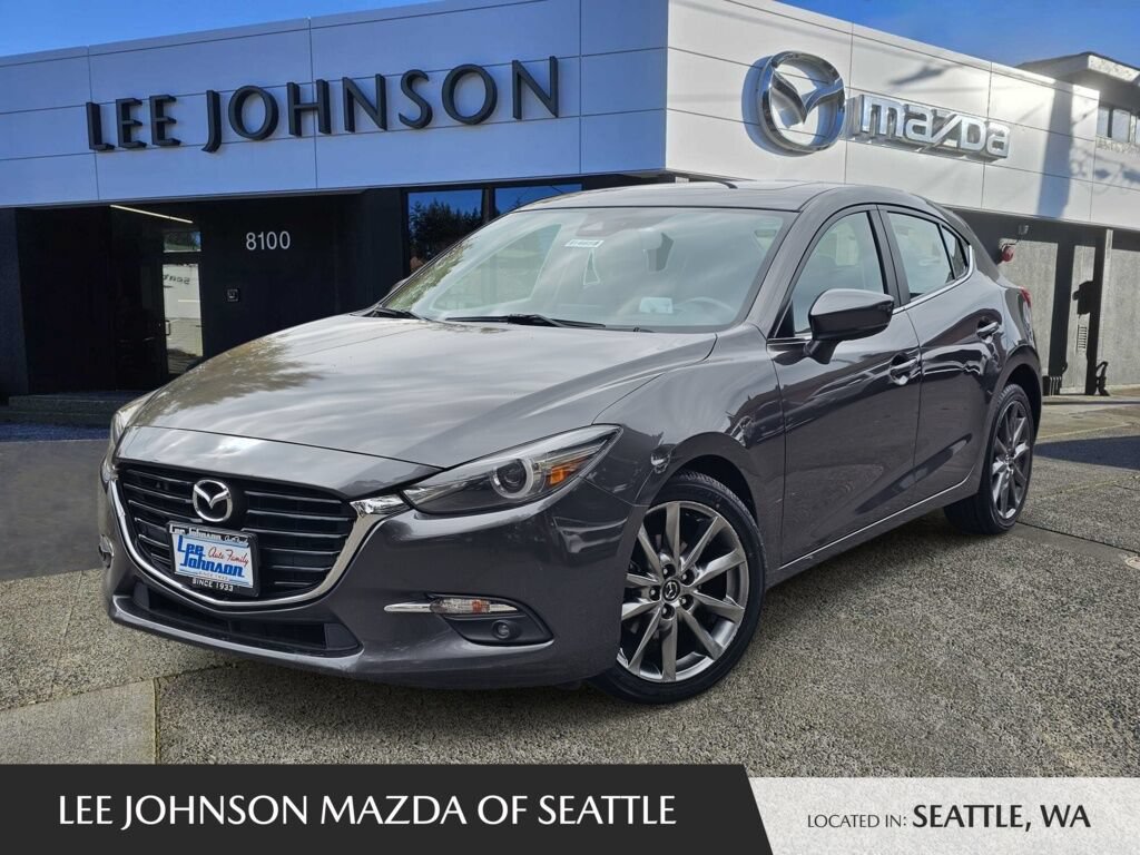 Used 2018 MAZDA MAZDA3 Grand Touring FWD image 1