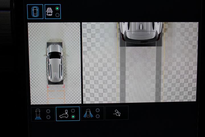 Used 2024 GMC Acadia Denali image 52