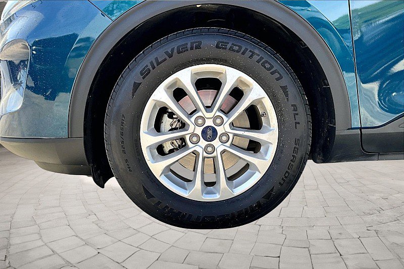 Used 2020 Ford Escape SE image 8
