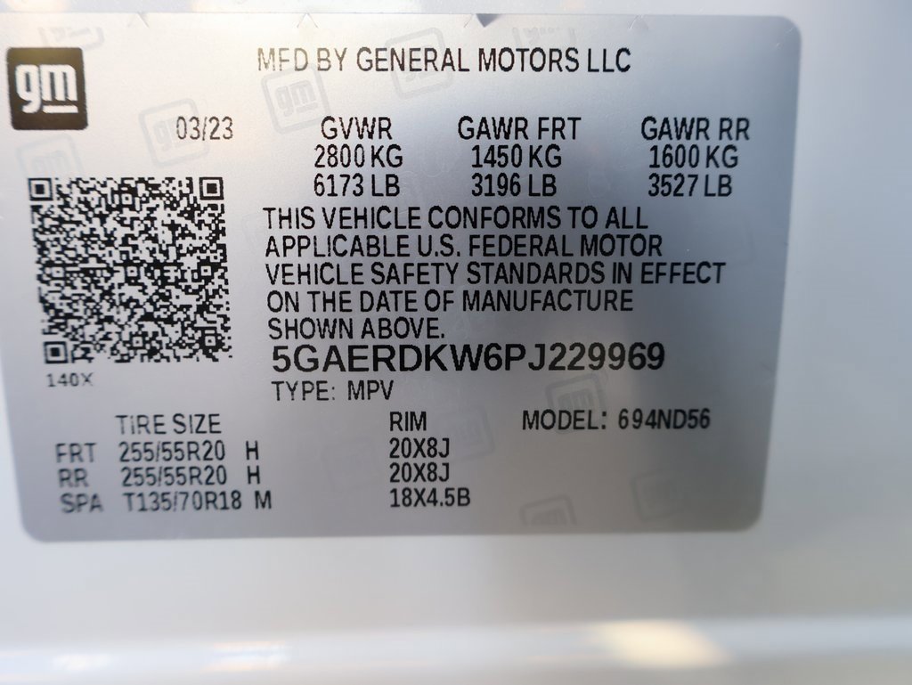 Used 2023 Buick Enclave Avenir w/ Avenir Technology Package image 43