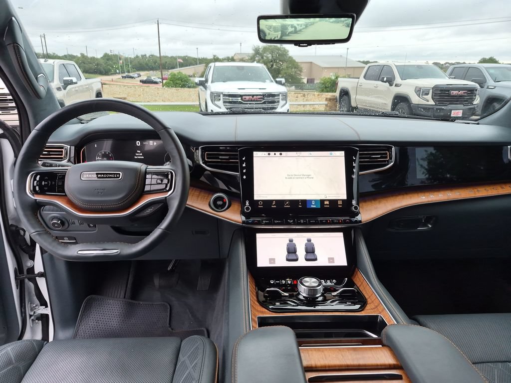 Used 2024 Jeep Grand Wagoneer Series III AWD/4WD image 33