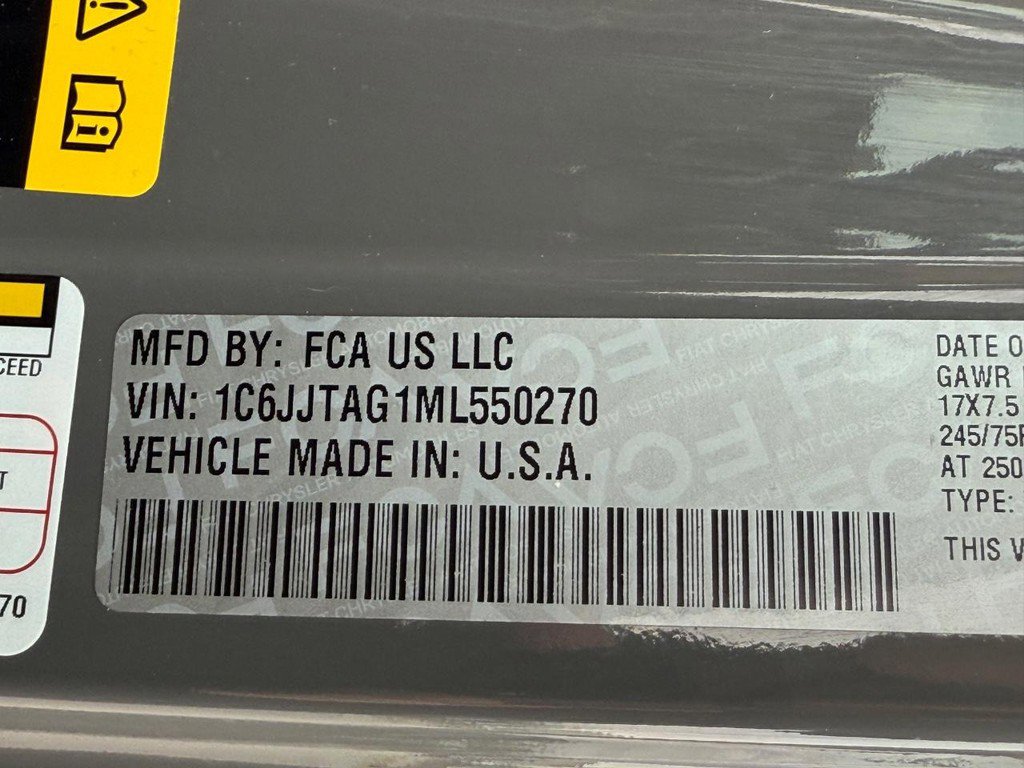 Used 2021 Jeep Gladiator Sport image 27