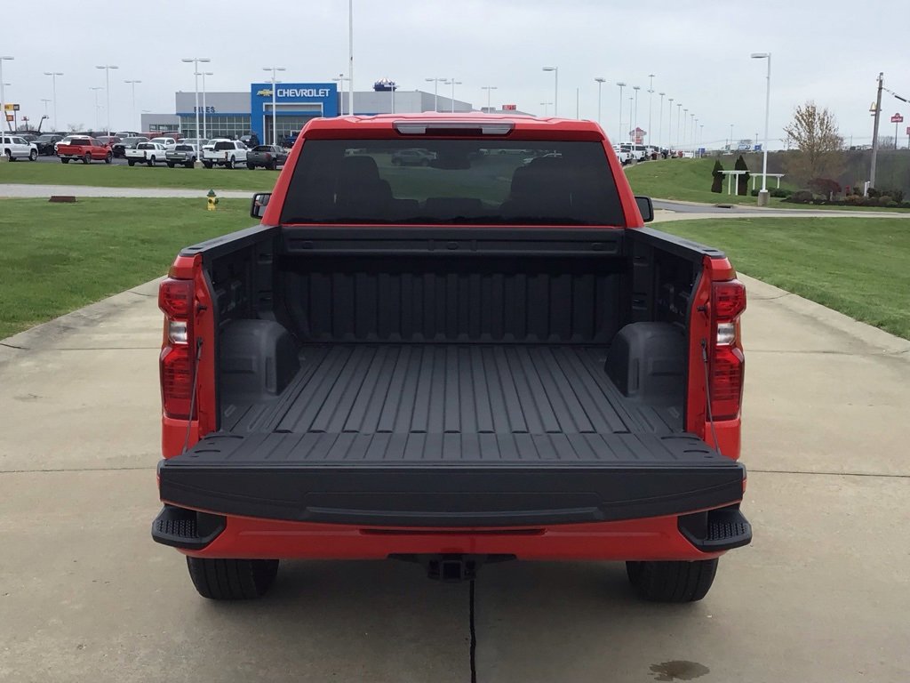 New 2025 Chevrolet Silverado 1500 Custom image 6