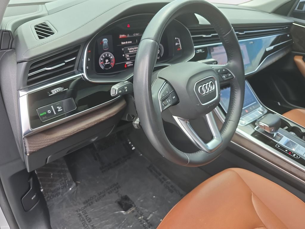 Used 2019 Audi Q8 Prestige w/ Year 1 Package AWD/4WD image 26