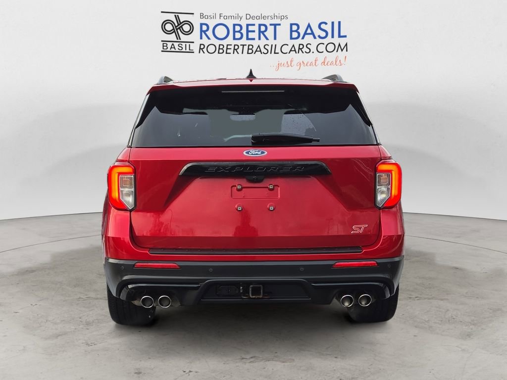 Used 2022 Ford Explorer ST w/ ST Street Pack image 4
