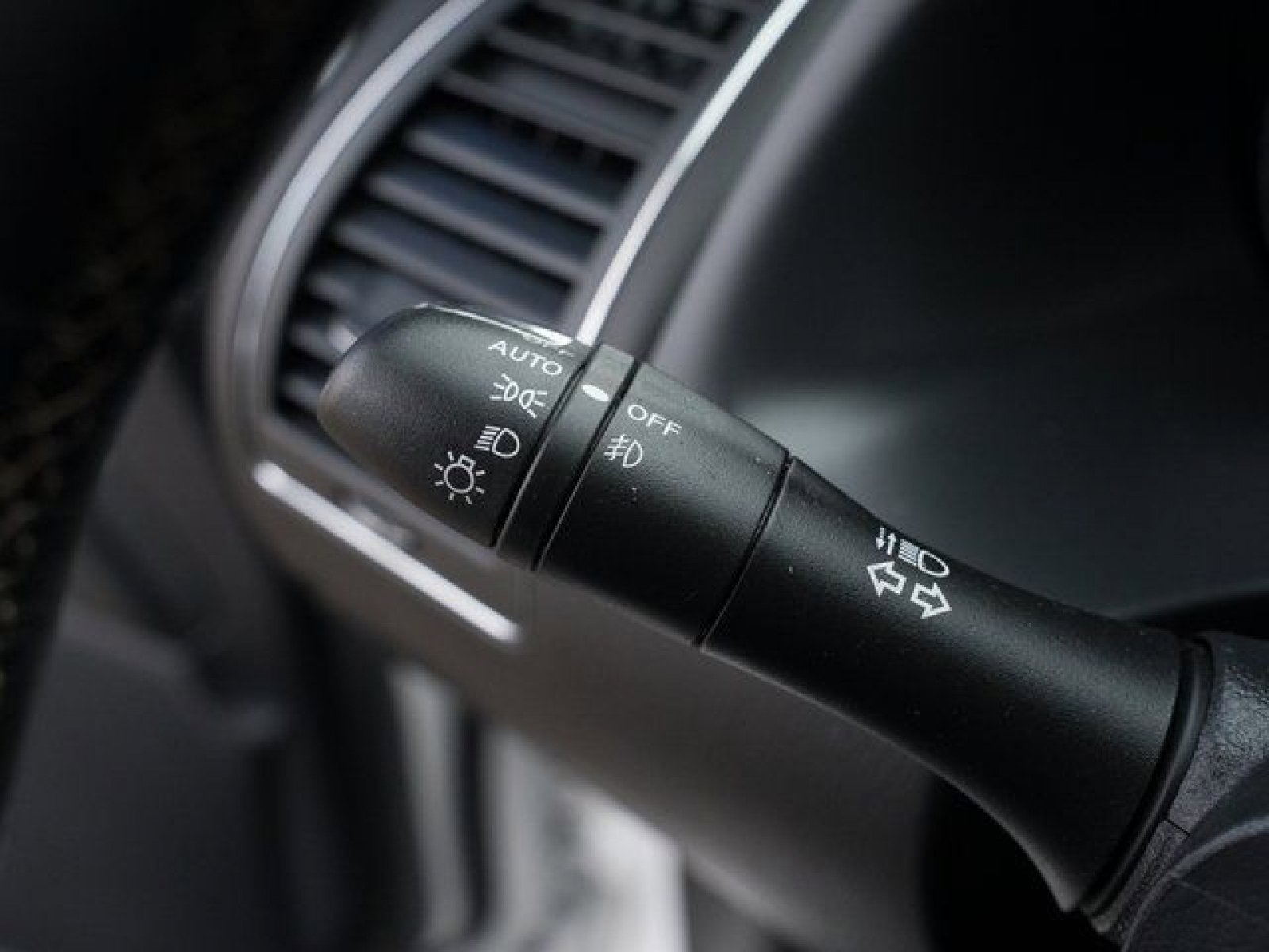 Used 2021 INFINITI QX80 Premium Select w/ All-Season Package image 29