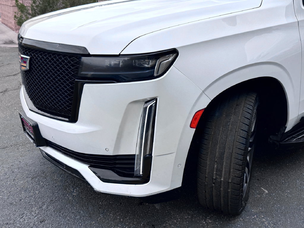 Used 2023 Cadillac Escalade Sport AWD/4WD image 5