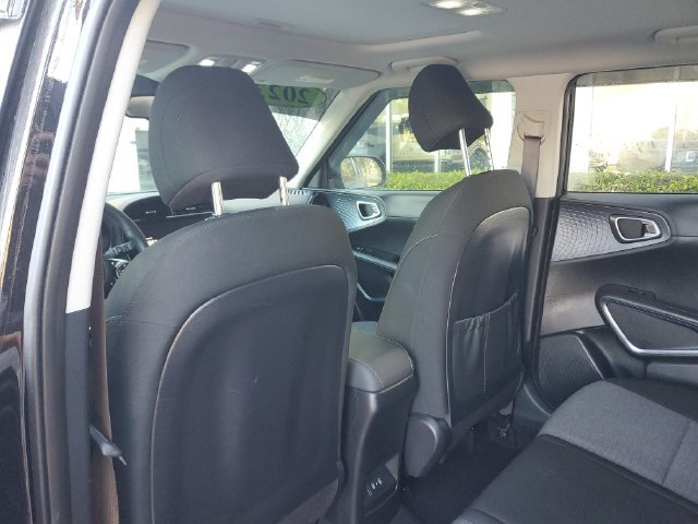Certified 2023 Kia Soul EX FWD image 10