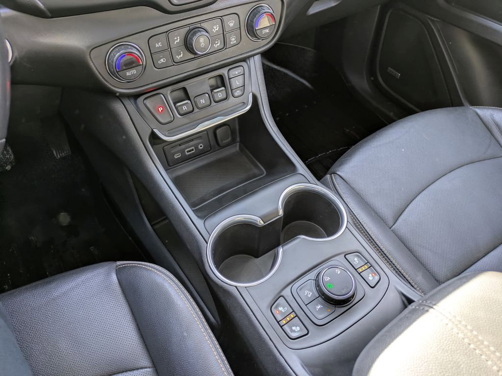 Certified 2021 GMC Terrain SLT w/ Infotainment Package II image 22