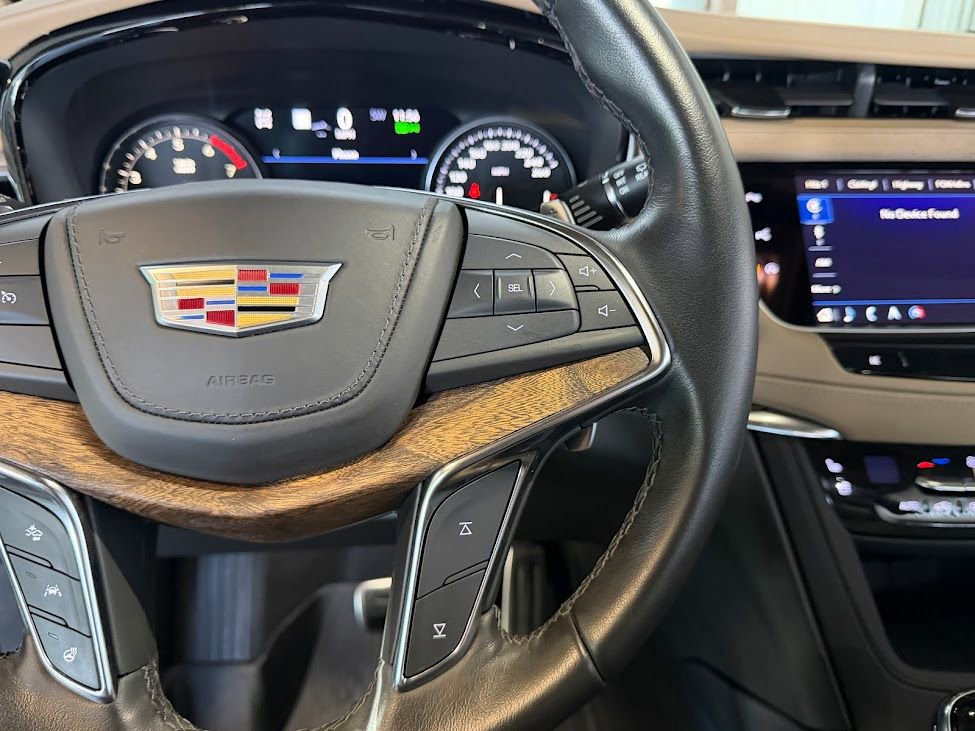 Used 2022 Cadillac XT5 Sportv w/ Platinum Package AWD/4WD image 20
