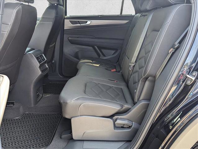 New 2026 Volkswagen Atlas Cross Sport SE image 14