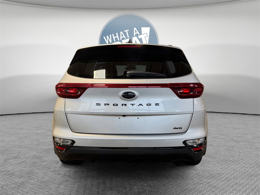 Certified 2022 Kia Sportage Nightfall Edition image 5