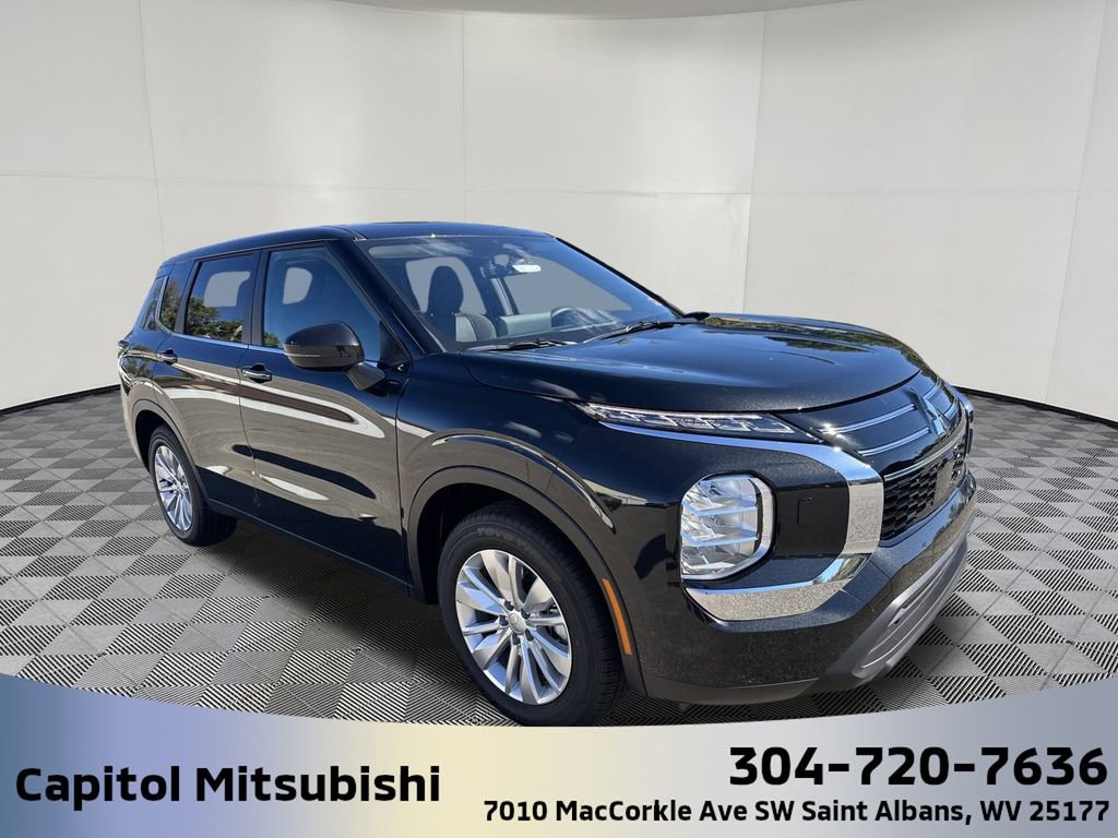 New 2025 Mitsubishi Outlander ES