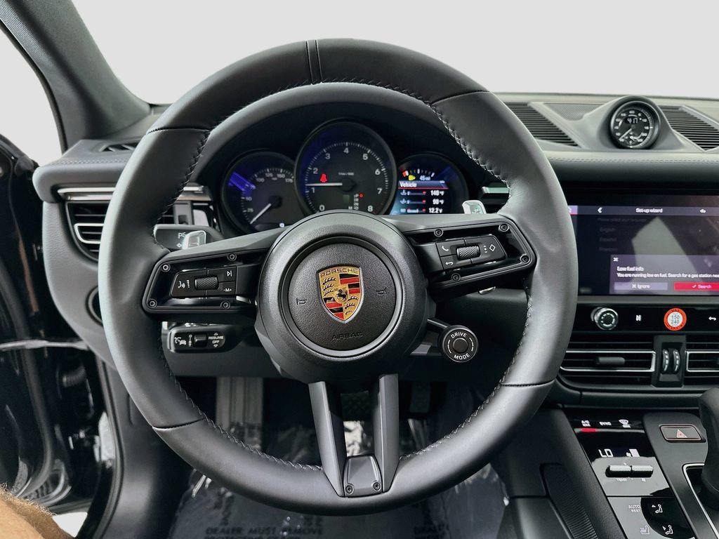 New 2026 Porsche Macan AWD/4WD image 12