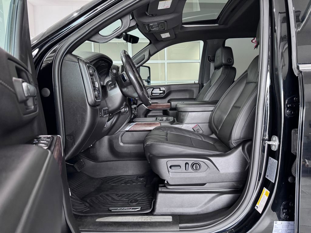 Used 2022 Chevrolet Silverado 3500 High Country w/ Z71 Off-Road Package image 12