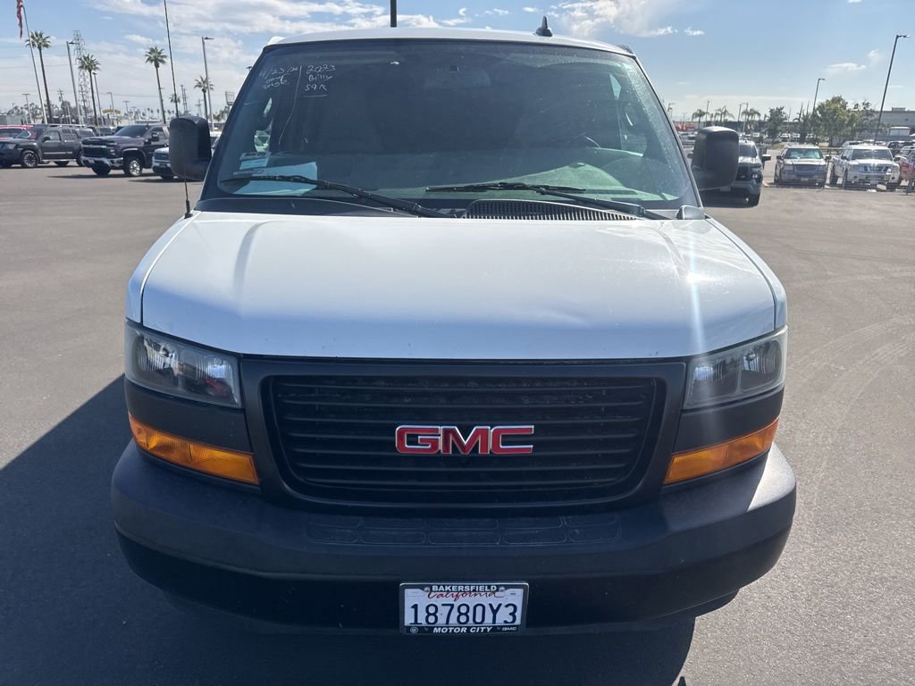 Used 2023 GMC Savana 2500 Extended w/ Driver Convenience Package RWD image 11