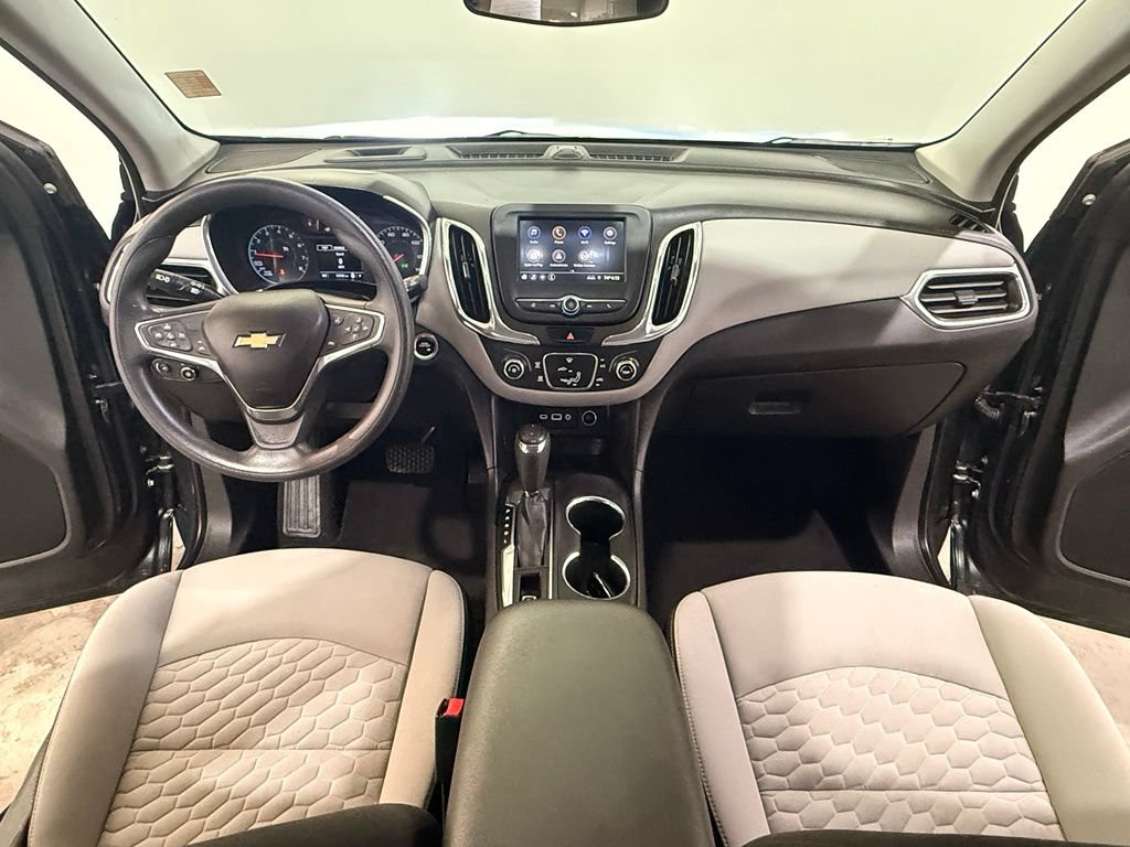 Used 2020 Chevrolet Equinox LS w/ LS Convenience Package FWD image 19
