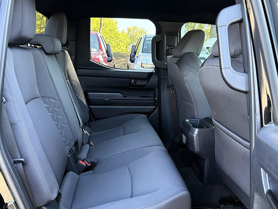 Used 2026 Toyota Tacoma SR5 AWD/4WD image 11
