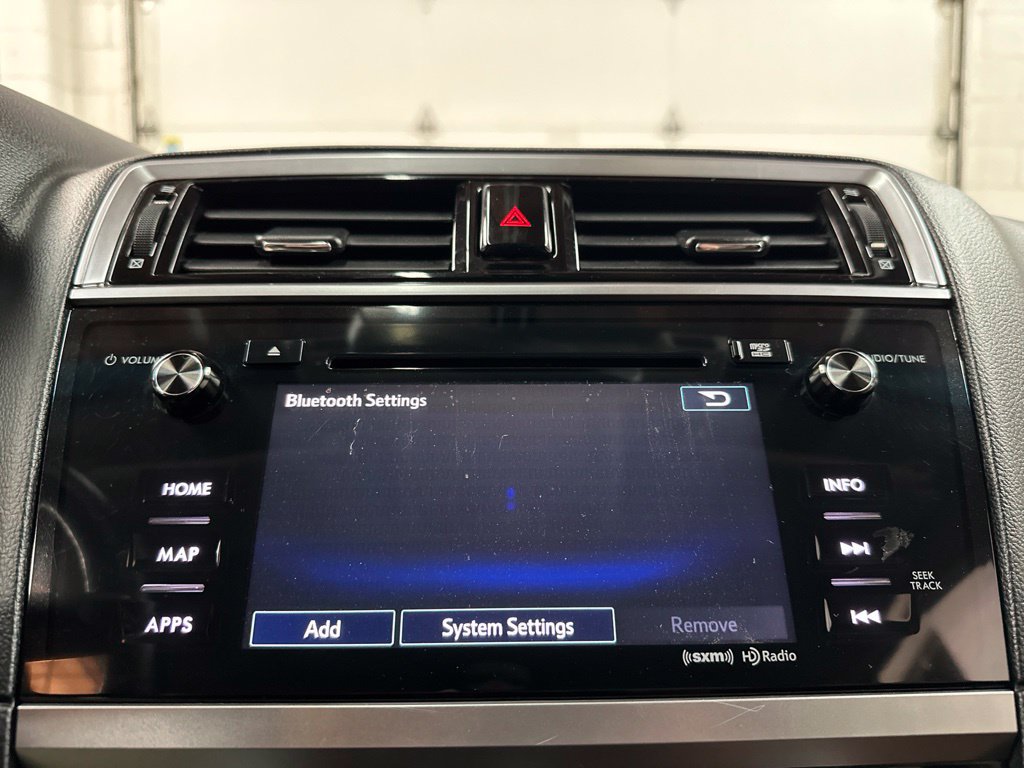 Used 2017 Subaru Outback 2.5i Touring AWD/4WD image 31