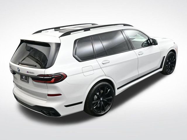 New 2026 BMW X7 M60i image 23
