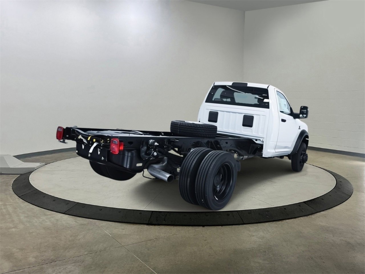 New 2024 RAM 5500 Tradesman image 6