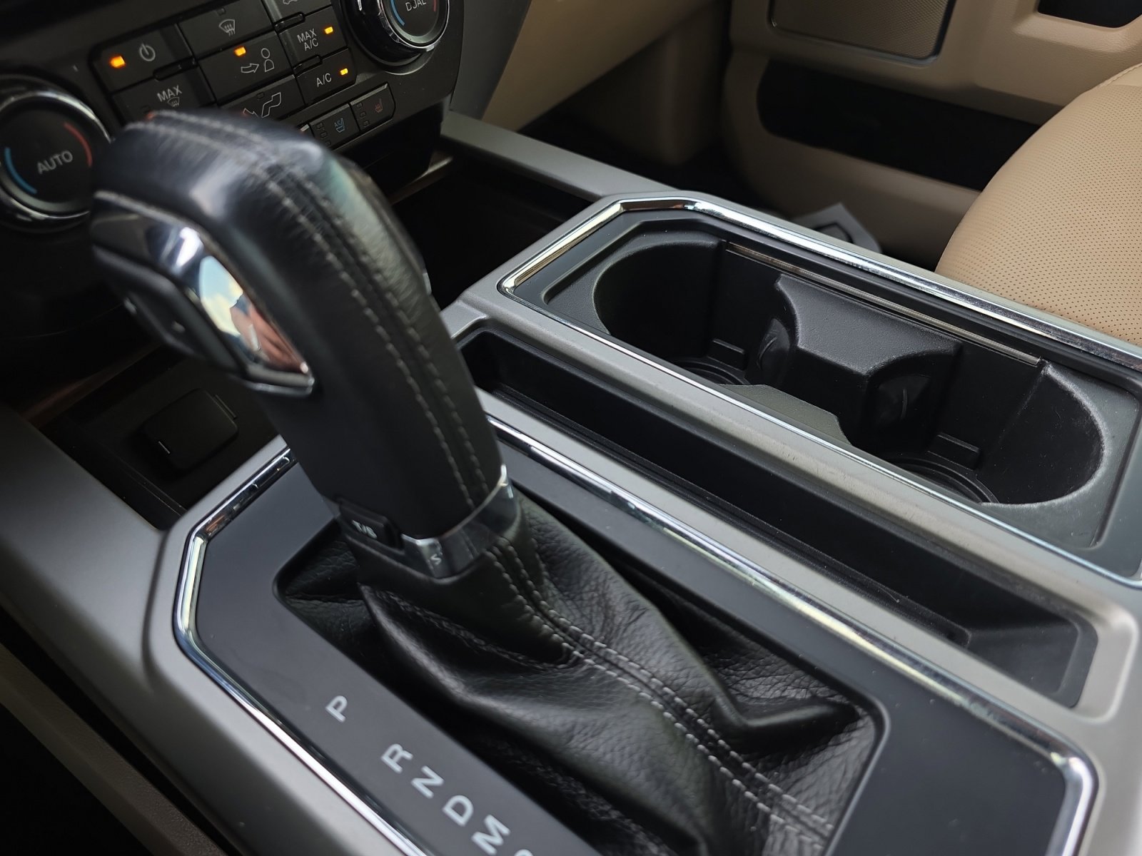 Used 2016 Ford F150 Lariat image 20