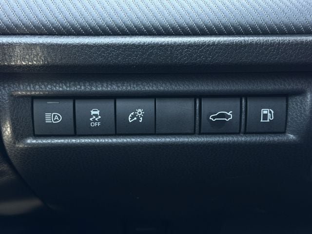 Certified 2025 Toyota Camry SE FWD image 21