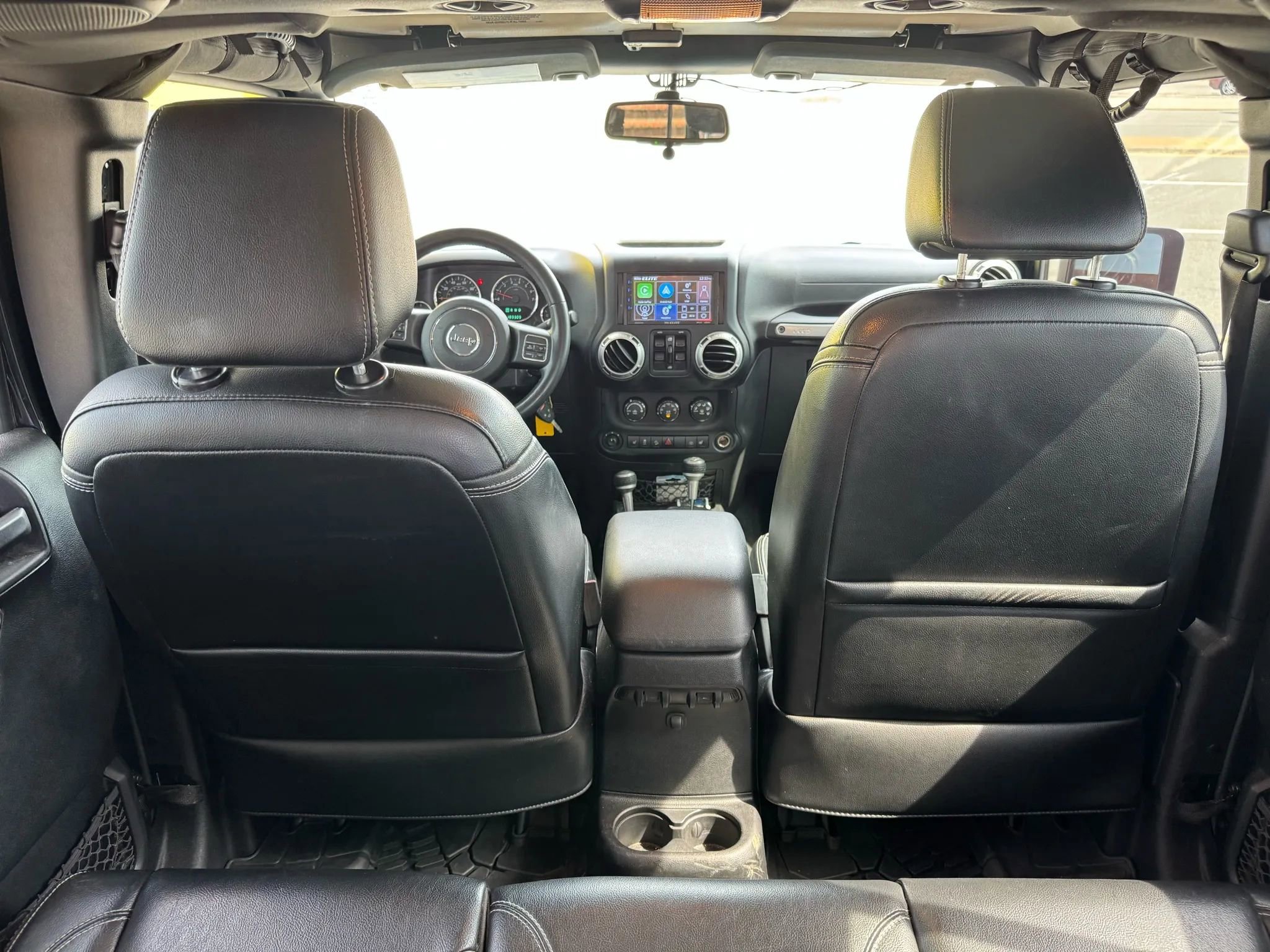 Used 2013 Jeep Wrangler Unlimited Sahara w/ Connectivity Group image 14