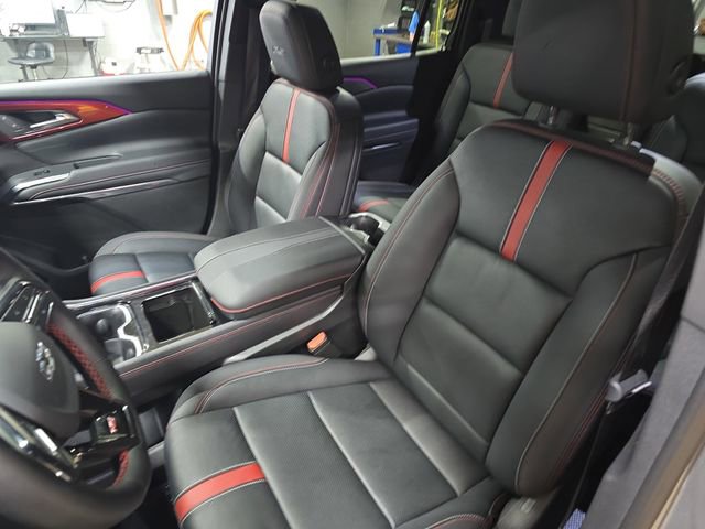 New 2026 Chevrolet Traverse RS w/ LPO, Floor Liner Package image 19