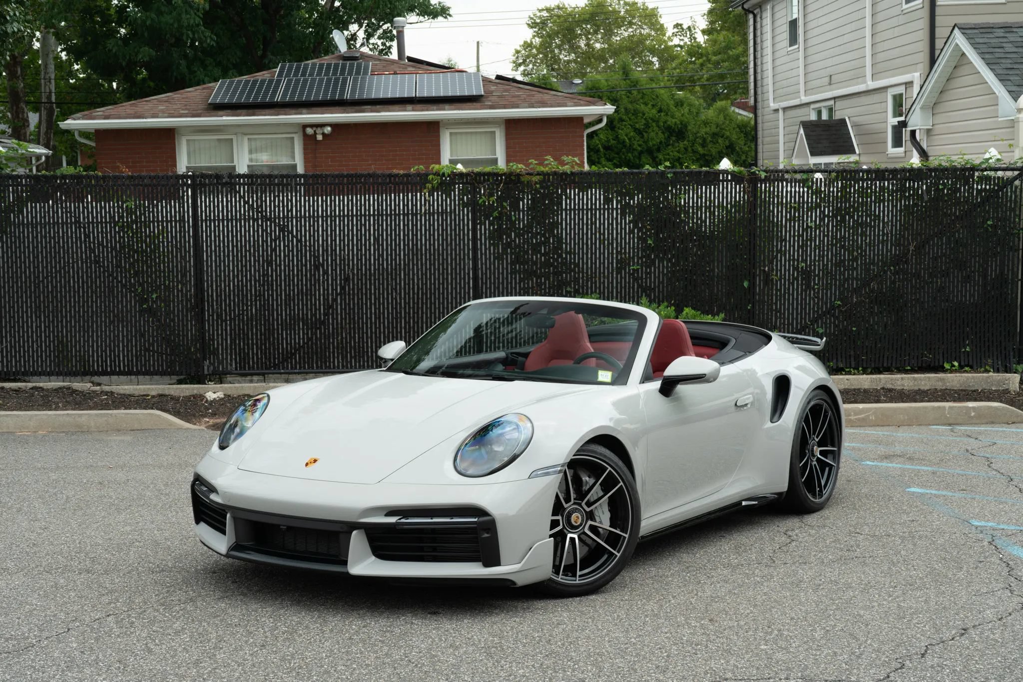 Used 2024 Porsche 911 Cabriolet AWD/4WD image 40