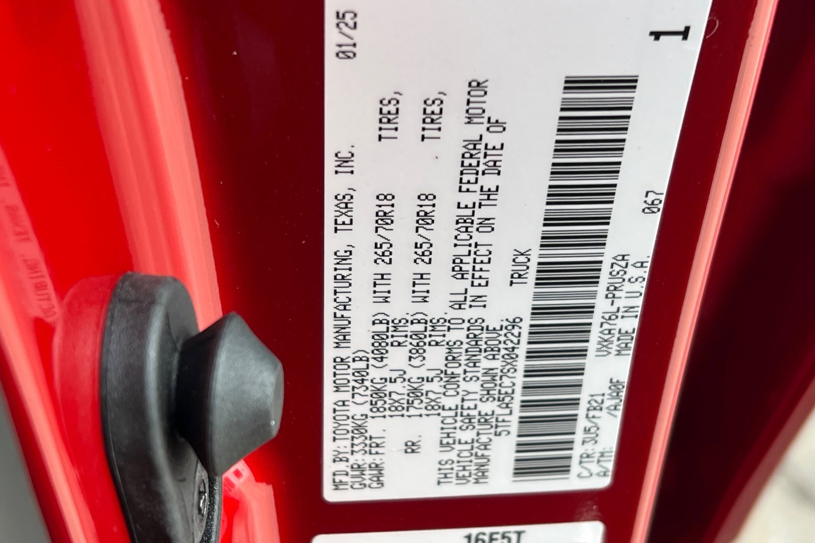 New 2025 Toyota Tundra SR5 w/ TRD Off-Road Package image 21