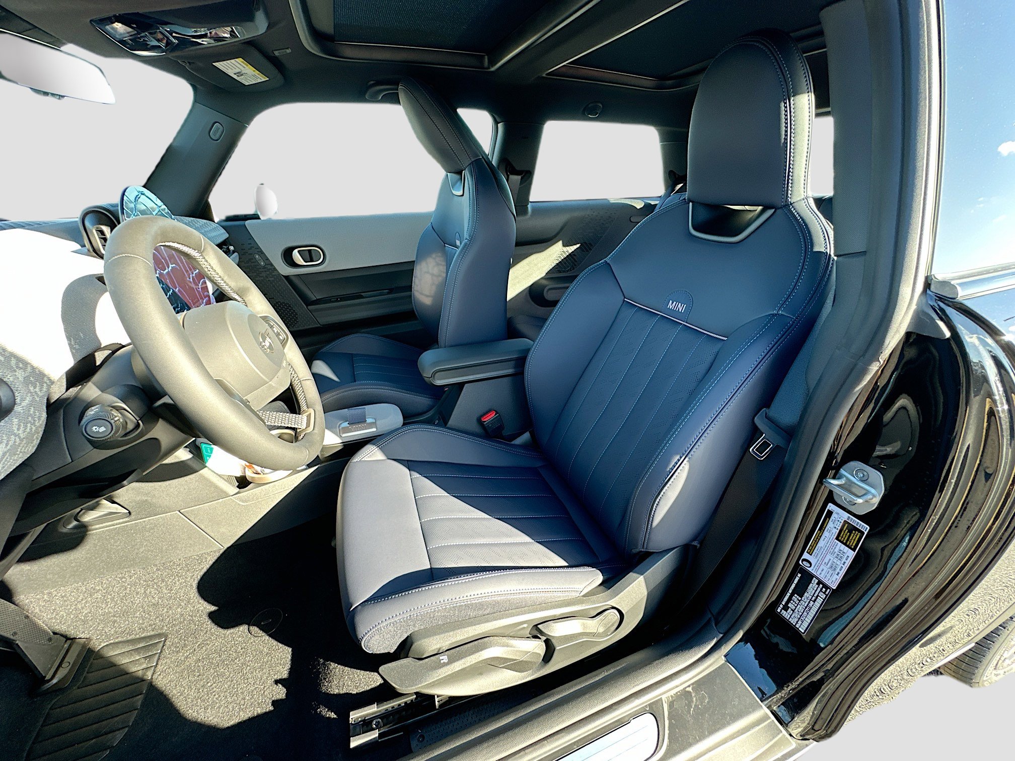 New 2026 MINI Cooper 2-Door Hardtop image 15