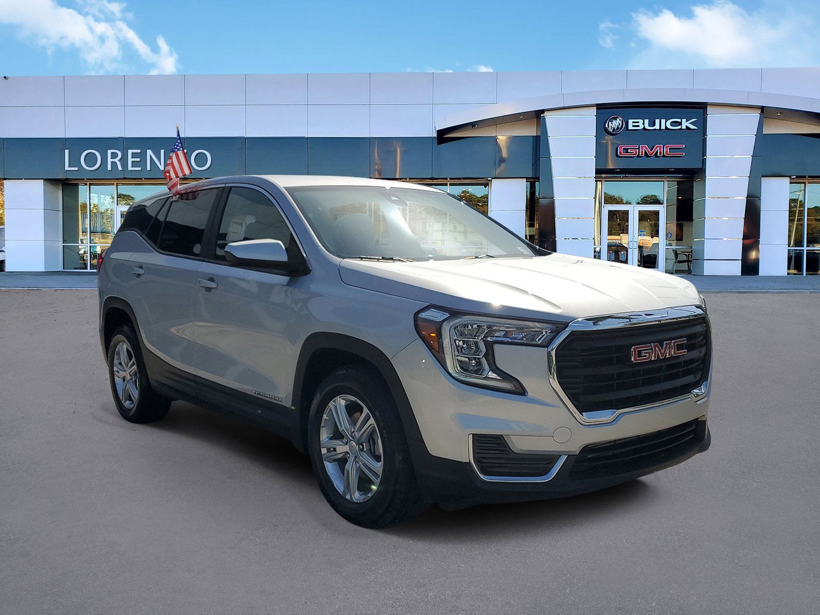 Used 2022 GMC Terrain SLE image 3