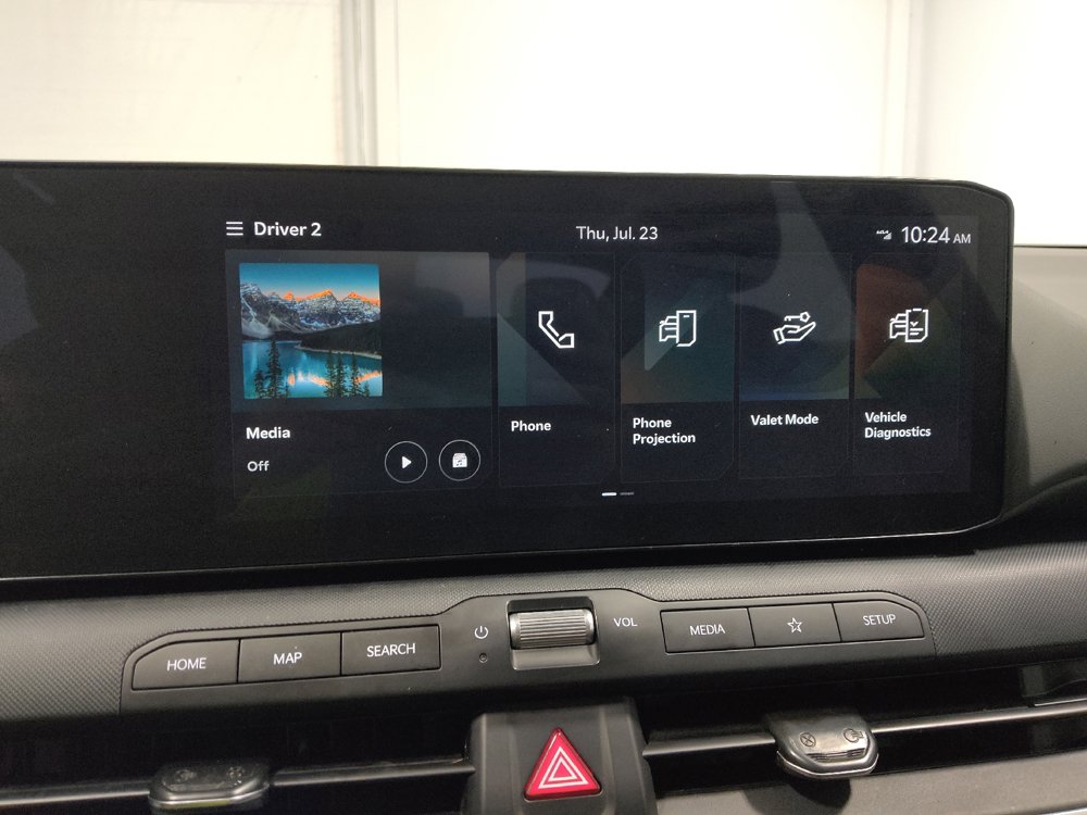Used 2025 Kia K4 FWD image 25