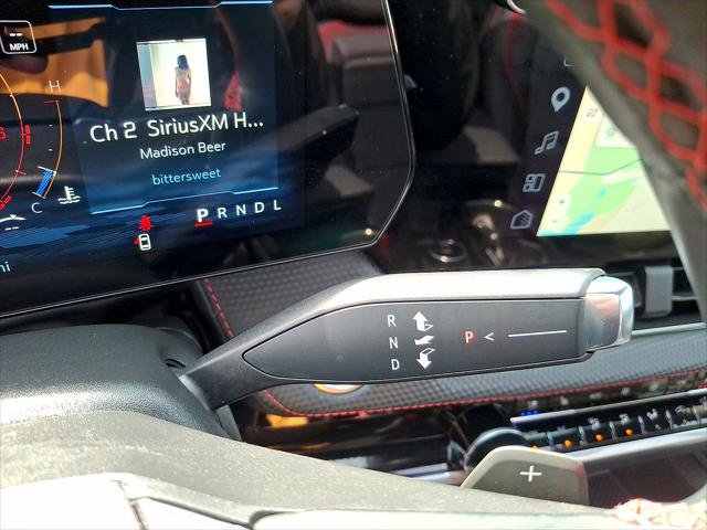 Used 2025 Chevrolet Equinox RS w/ Convenience Package III FWD image 12