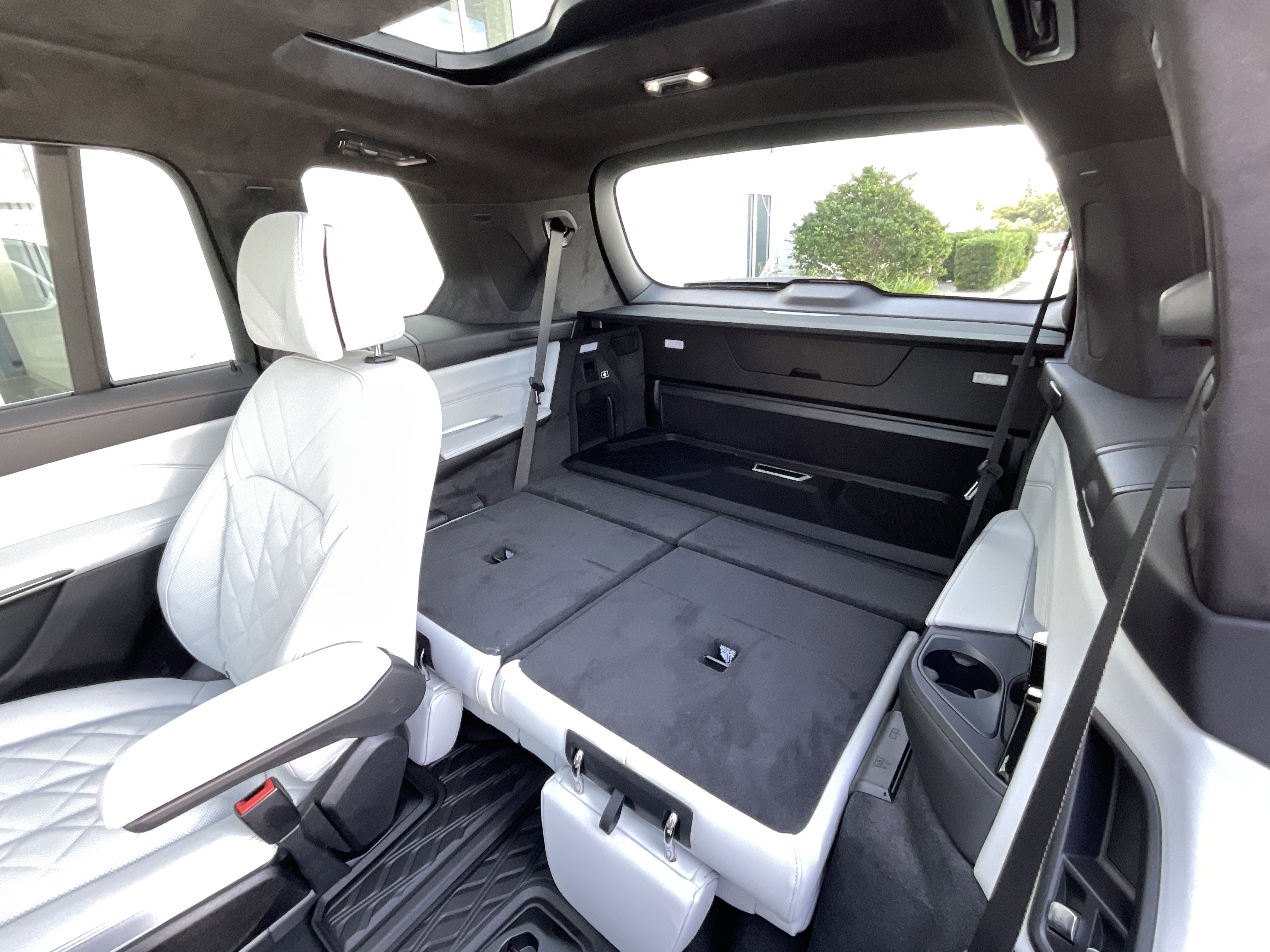 New 2026 BMW X7 xDrive40i w/ Premium Package image 29