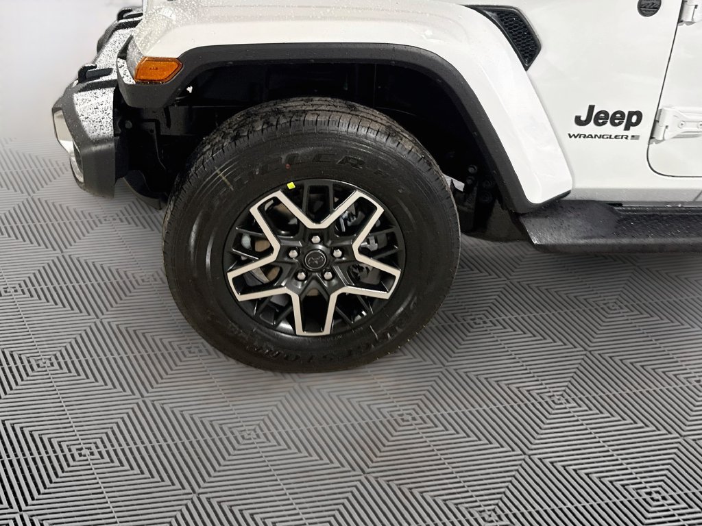 New 2027 Jeep Wrangler Unlimited Sahara AWD/4WD image 34