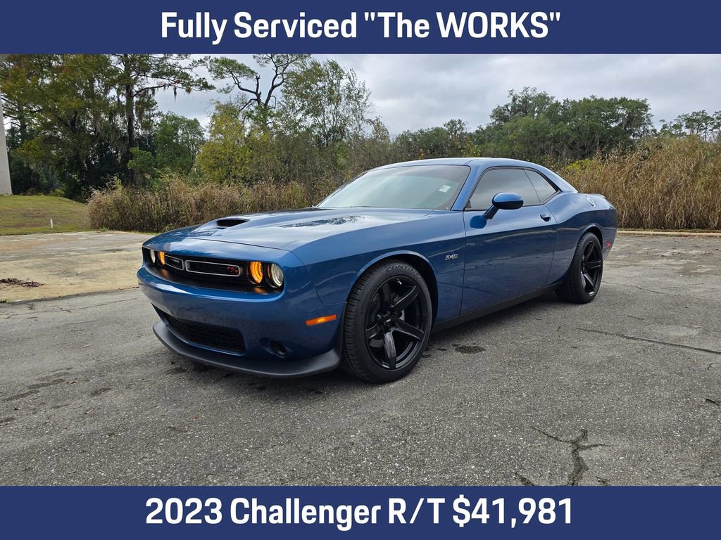 Used 2023 Dodge Challenger R/T image 2