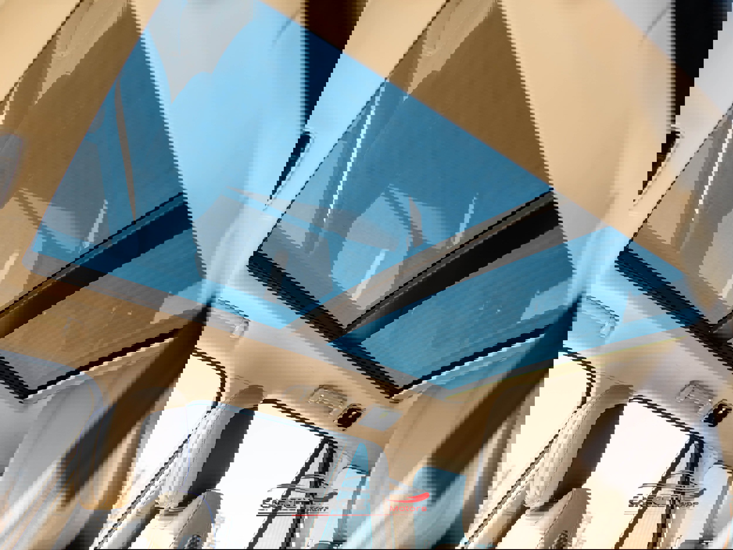 Used 2020 Land Rover Range Rover HSE image 38