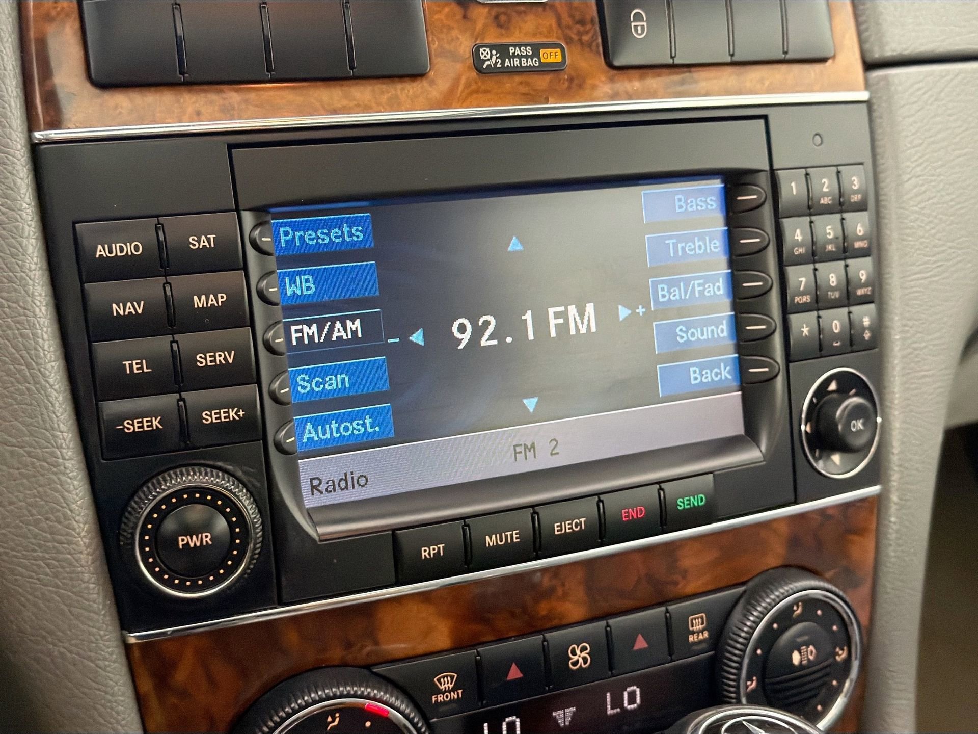 Used 2007 Mercedes-Benz CLK 350 Coupe image 15