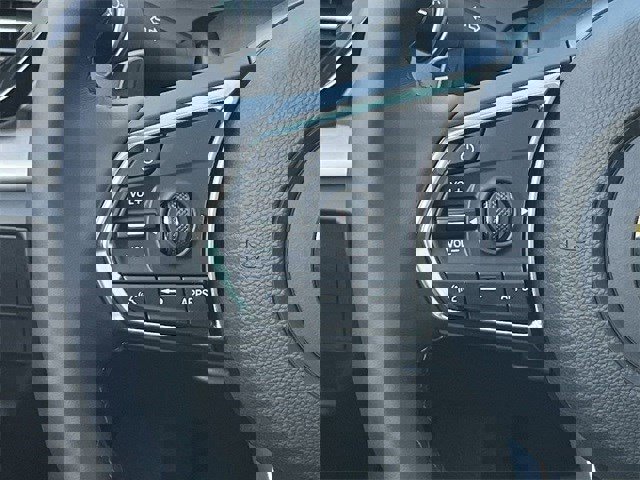 Used 2025 Acura RDX w/ Technology Package image 15