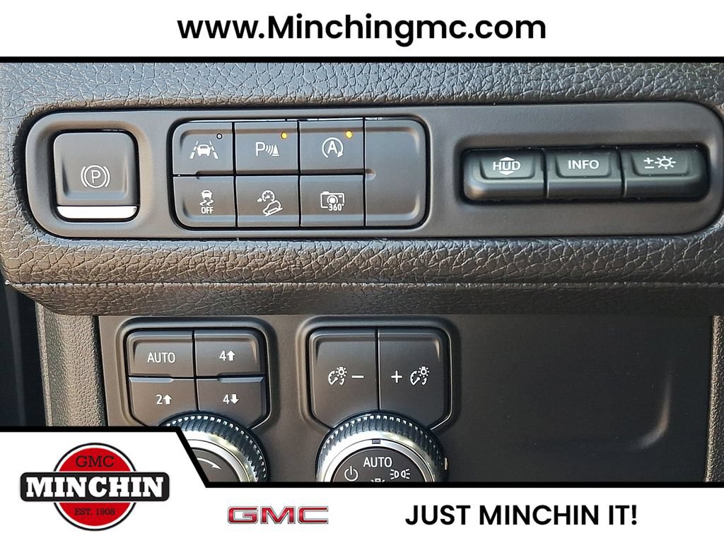 Used 2023 GMC Yukon Denali AWD/4WD image 26