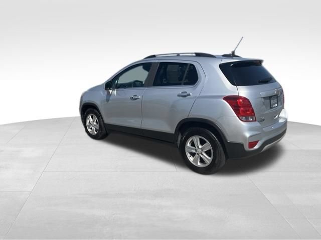 Used 2018 Chevrolet Trax LT w/ LT Convenience Package FWD image 7