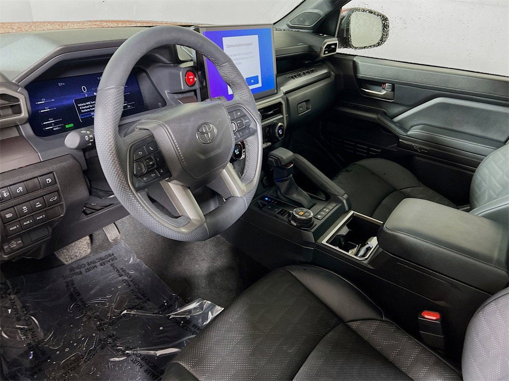 Certified 2025 Toyota Tacoma TRD Off-Road image 10