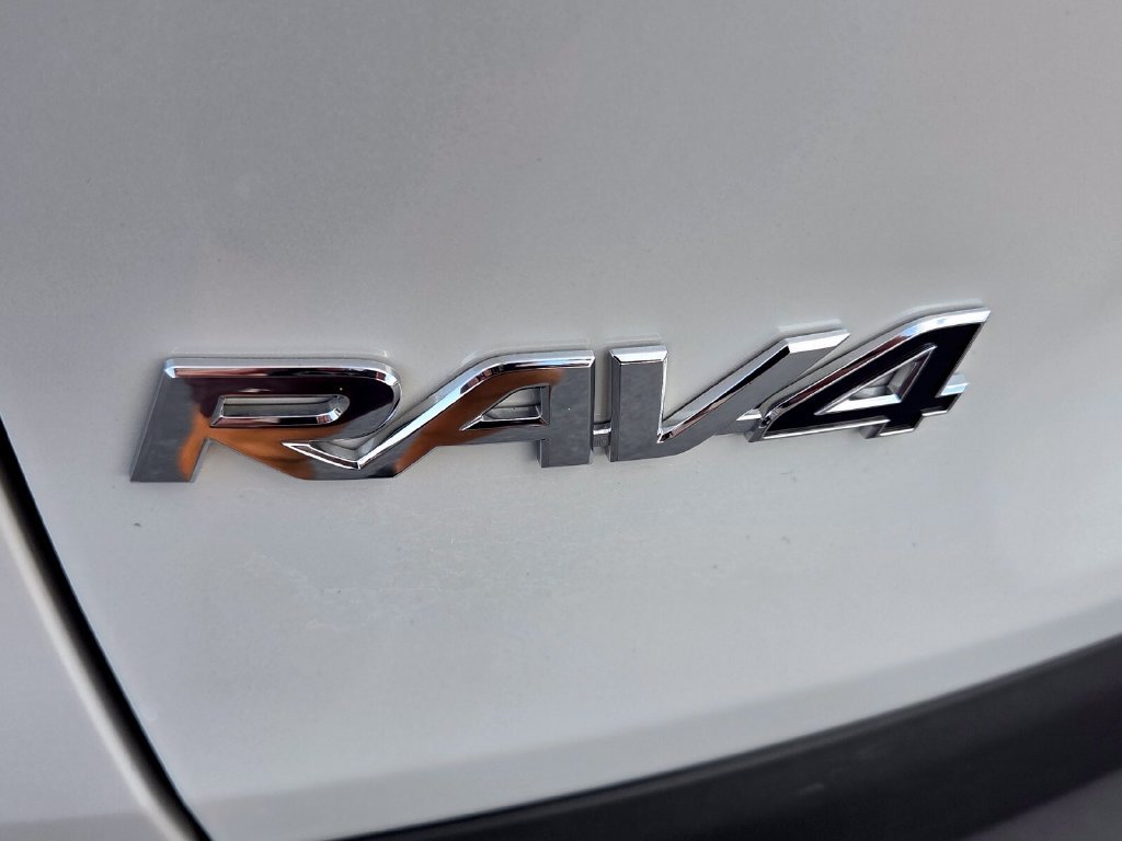 Certified 2024 Toyota RAV4 XLE Premium FWD image 11