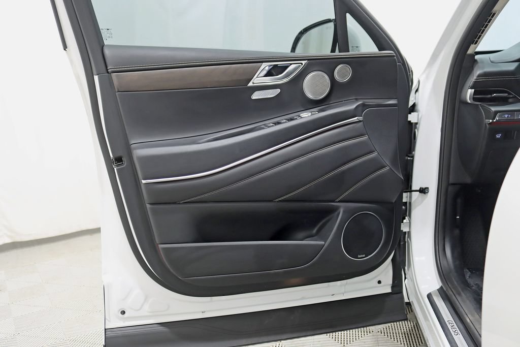 Used 2024 Genesis GV80 3.5T w/ Prestige Package AWD/4WD image 32